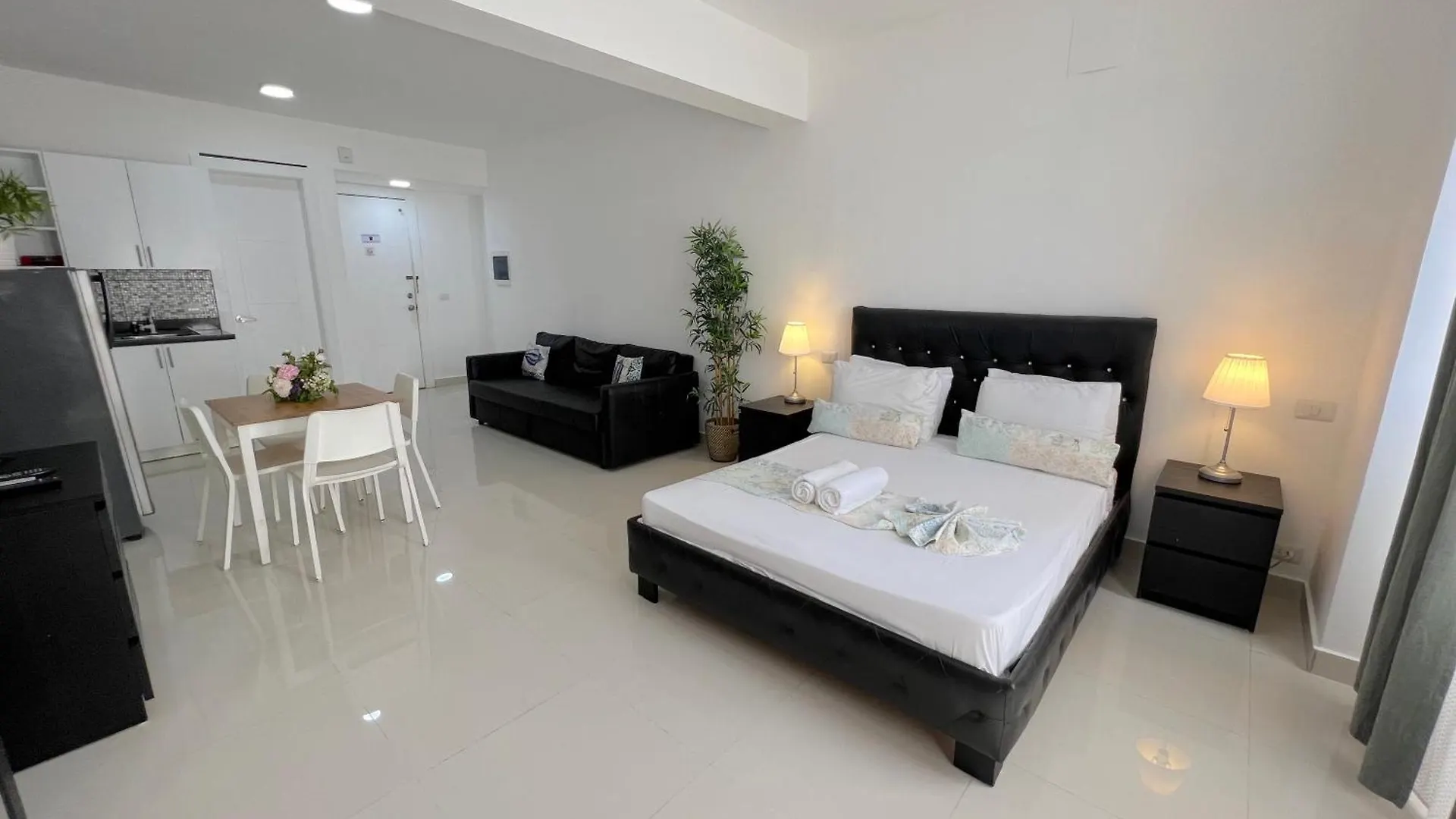 פונטה קאנה Vacation Studios With Rooftop Pool, Beach Club, Restaurants - Playa Los Corales מלון